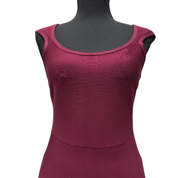 House of CB London "Anelle" Wine Red Bandage Dress - Size Large - New with Tags - Picture 3 of 16